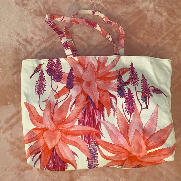 Estée Lauder Pink Floral Canvas Tote Bag - Picture 3 of 4